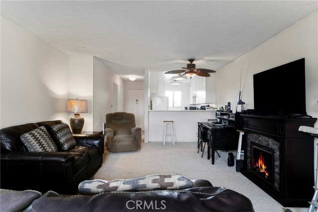 Detail Gallery Image 2 of 29 For 26051 Vermont 206c,  Harbor City,  CA 90710 - 2 Beds | 1 Baths