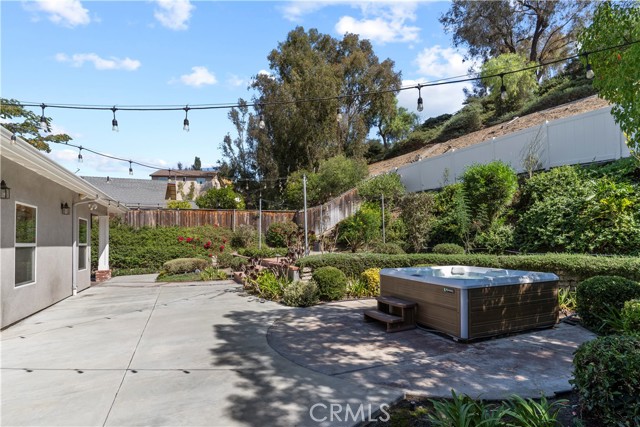 MLS #OC25221513 image #24