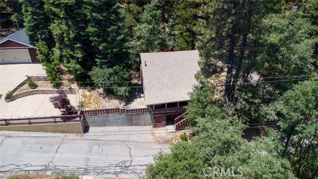 Detail Gallery Image 20 of 23 For 2462 Spring Dr, Running Springs,  CA 92382 - 3 Beds | 1 Baths