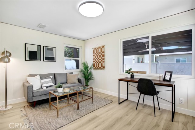 293 E Congress Street, Colton CA: https://media.crmls.org/medias/91e50ac0-4334-40bb-83d3-99f5039c4cb6.jpg