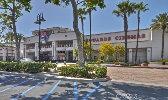 9 Cranwell, Aliso Viejo CA: https://media.crmls.org/medias/91e525c6-9e52-4cd3-880b-719465f0fe98.jpg