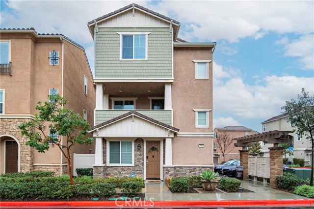 2867 Apple Court, Pomona CA: https://media.crmls.org/medias/91e581ca-e32b-4c6d-9a73-01ff45bbe817.jpg