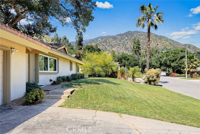 250 Hillgreen Place, Arcadia CA: https://media.crmls.org/medias/91e5fbde-921f-4c94-9021-90100d050204.jpg