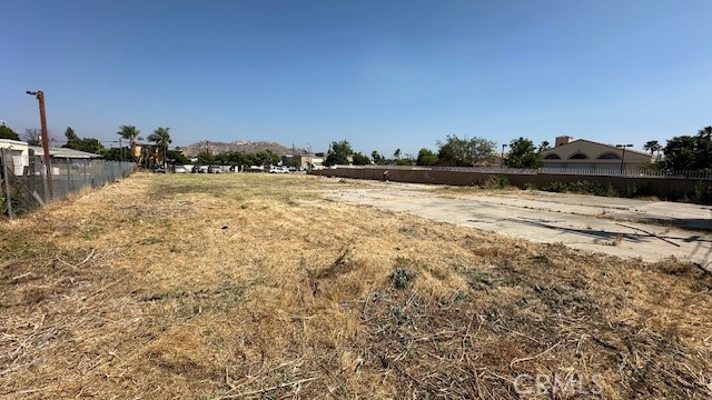 Detail Gallery Image 4 of 6 For 3715 Avalon St, Jurupa Valley,  CA 92509 - – Beds | – Baths