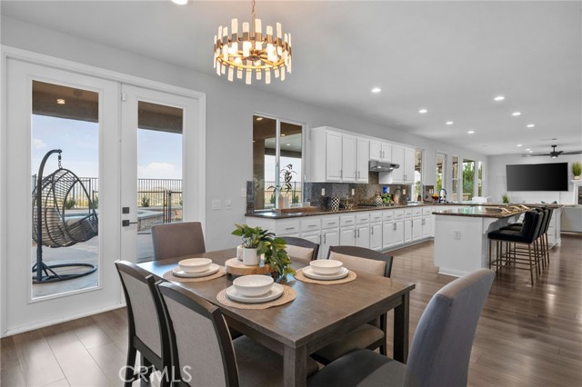 Detail Gallery Image 40 of 75 For 1561 Vandagriff Way, Corona,  CA 92883 - 4 Beds | 4 Baths