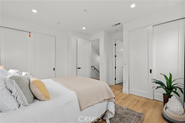 201 S Westlake Ave Unit #203, Los Angeles CA: https://media.crmls.org/medias/91e825bc-a517-4bc0-8722-4c50dda23535.jpg