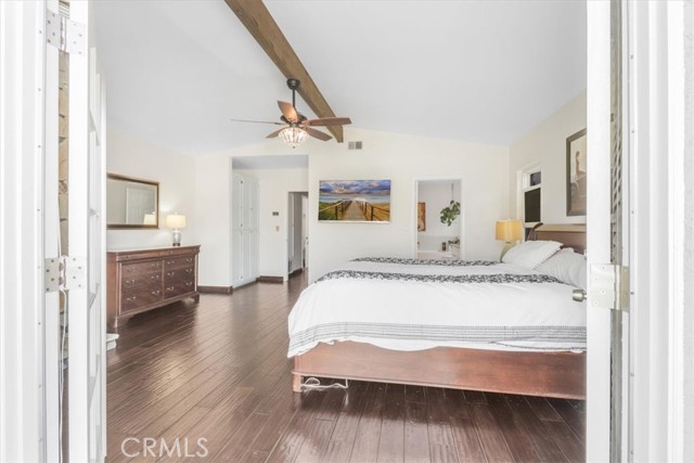 1133 7th Place, Hermosa Beach CA: https://media.crmls.org/medias/91ea5d77-585f-44a6-ace7-3452b480c7c1.jpg
