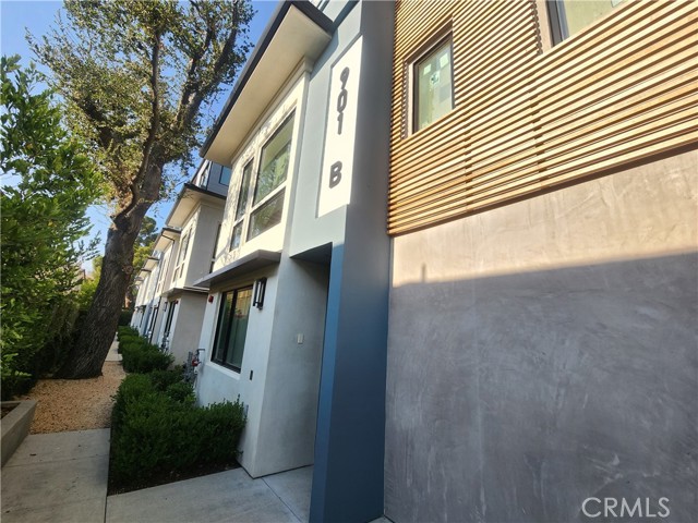 901 W Duarte Road, Arcadia CA: https://media.crmls.org/medias/91eaf3d1-395c-4ba6-97a8-05e4a0c72817.jpg
