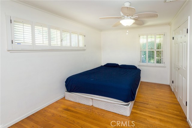 Detail Gallery Image 14 of 17 For 19937 Parthenia St, Northridge,  CA 91324 - 3 Beds | 2 Baths