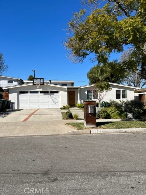 2327 Westminster Ave, Costa Mesa, CA 92627