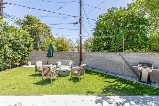 Detail Gallery Image 40 of 43 For 18033 Duncan St, Encino,  CA 91316 - 3 Beds | 2 Baths