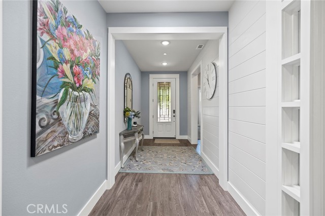 Detail Gallery Image 11 of 70 For 30210 Old Corral Cir, Menifee,  CA 92584 - 4 Beds | 2/1 Baths