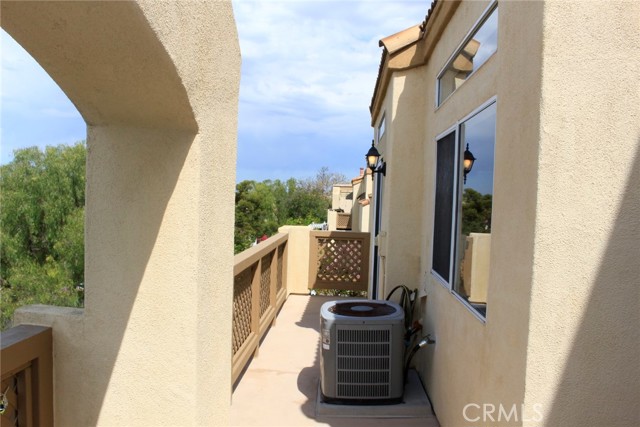28247 Via Fierro, Laguna Niguel CA: https://media.crmls.org/medias/91ec7452-ee96-4403-b8c1-f6e5feb24fea.jpg
