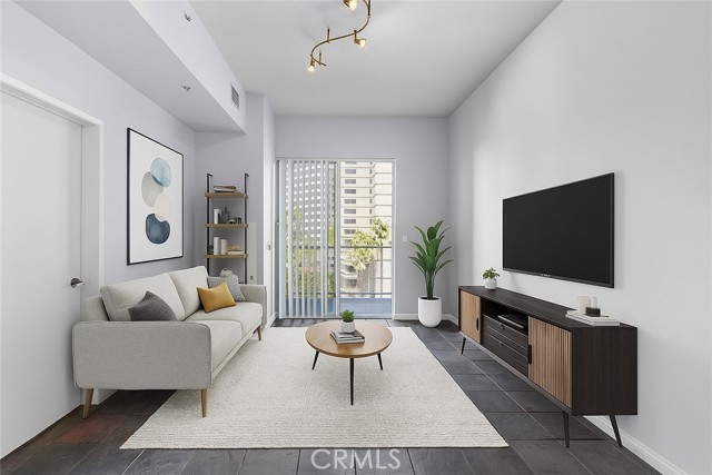 388 Ocean Boulevard, Long Beach CA: https://media.crmls.org/medias/91ecc5e5-cd40-4ac1-8116-18e8111ec5c6.jpg