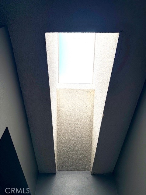 https://media.crmls.org/medias/91ed44d3-07f8-4824-a44b-6a1f4d851960.jpg?preset=X-Large
