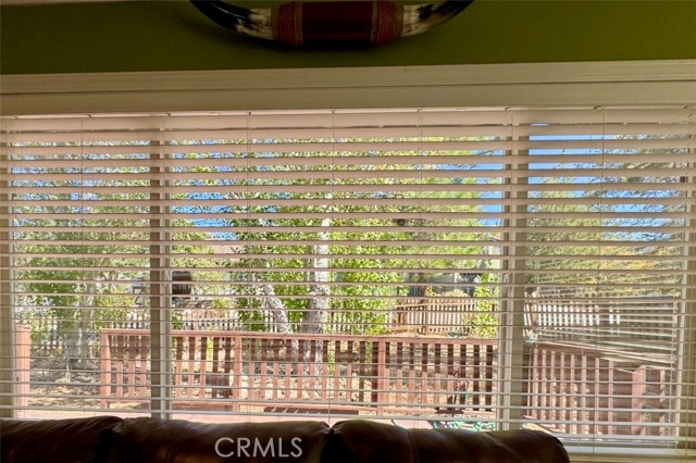 Detail Gallery Image 11 of 27 For 1395 Flintridge, Big Bear City,  CA 92314 - 3 Beds | 2 Baths