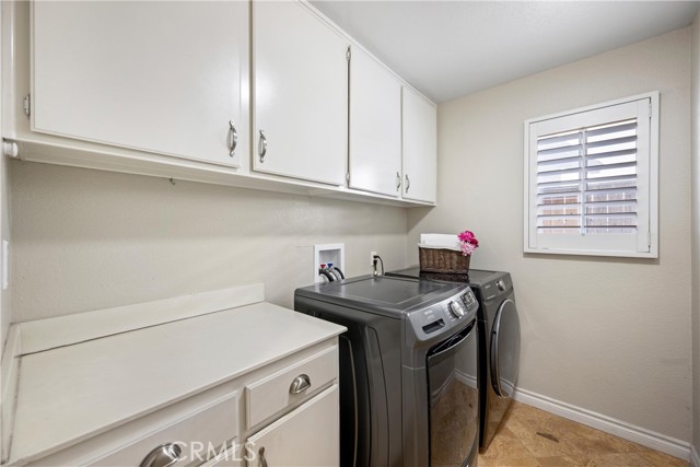 Detail Gallery Image 47 of 56 For 2969 Coral St, Corona,  CA 92882 - 5 Beds | 3 Baths