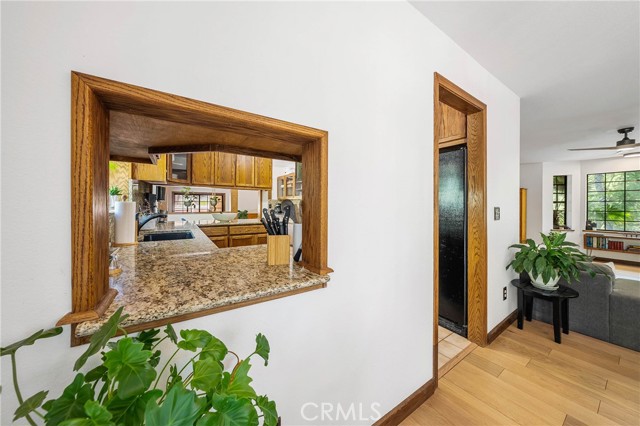 Detail Gallery Image 8 of 56 For 10512 Rosa Trl, Kelseyville,  CA 95451 - 3 Beds | 4 Baths