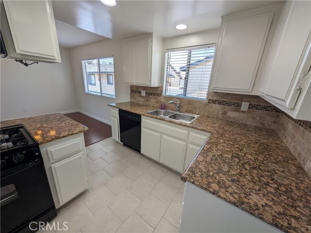 529 E Colorado Boulevard, Monrovia CA: https://media.crmls.org/medias/91f1058e-ee84-4a32-ba14-0fa52edc1cfd.jpg