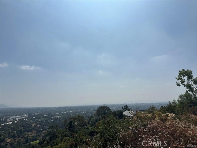 Detail Gallery Image 9 of 27 For 1525 Inverness Dr, Pasadena,  CA 91103 - – Beds | – Baths