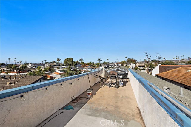 Detail Gallery Image 4 of 13 For 229 W Escalones #B,  San Clemente,  CA 92672 - 2 Beds | 2 Baths