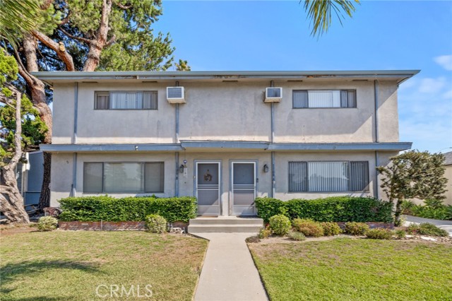 1107 Okoboji Drive, Arcadia CA: https://media.crmls.org/medias/91f2ba26-5028-49b8-8ee7-9665dd4d7e2a.jpg