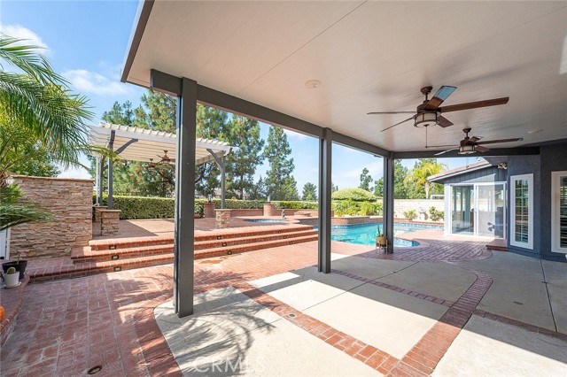 18200 Sandringham Court, Porter Ranch CA: https://media.crmls.org/medias/91f30e2d-3709-4b3e-9201-32dfdaf40dbc.jpg