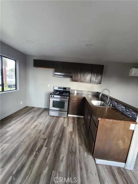 2244 Corto st, Bakersfield CA: https://media.crmls.org/medias/91f351df-2386-45c5-9508-845296d68a99.jpg