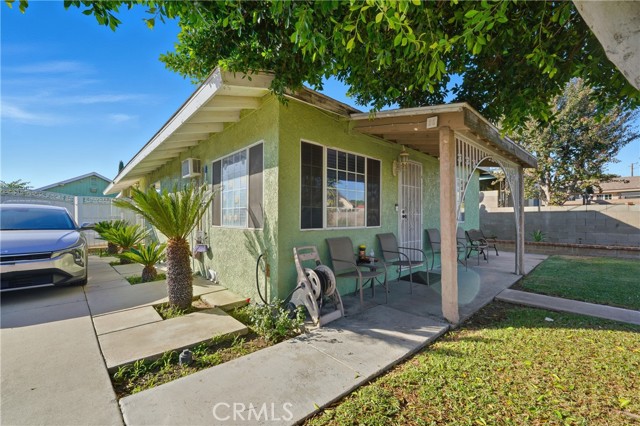 Detail Gallery Image 9 of 42 For 9824 Linden Ave, Bloomington,  CA 92316 - 3 Beds | 2 Baths