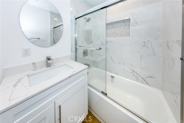 Detail Gallery Image 19 of 31 For 22016 Schoolcraft St, Canoga Park,  CA 91303 - 3 Beds | 2 Baths