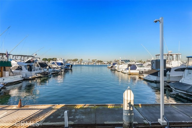 Detail Gallery Image 41 of 48 For 16255 Pacific Cir #204,  Huntington Beach,  CA 92649 - 3 Beds | 3 Baths