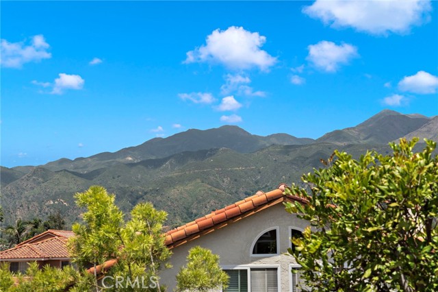 3 Calendula, Rancho Santa Margarita CA: https://media.crmls.org/medias/91f67aed-4a6d-4be6-96ed-2c32301a8140.jpg