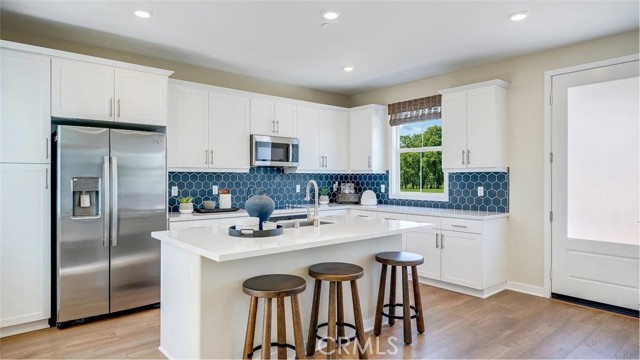 Front Image Thumbnail for CRSW25278124