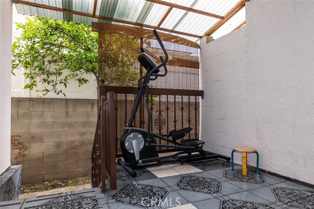 Detail Gallery Image 26 of 44 For 707 Raleigh St #5,  Glendale,  CA 91205 - 3 Beds | 3 Baths