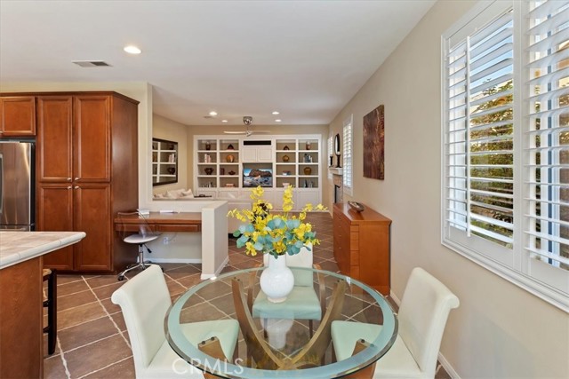 30807 Hillcrest Drive, Temecula CA: https://media.crmls.org/medias/91f87e00-540f-4803-84e0-cb540d6afd7b.jpg