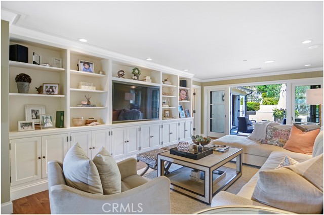 Detail Gallery Image 23 of 75 For 3 N Stonington Rd, Laguna Beach,  CA 92651 - 3 Beds | 2/1 Baths