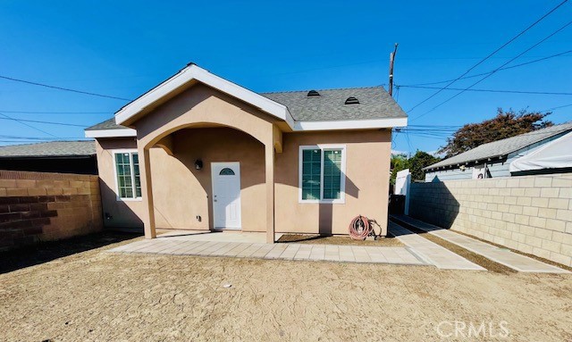 Detail Gallery Image 1 of 10 For 1429 E Eleanor St, Long Beach,  CA 90805 - 2 Beds | 1 Baths