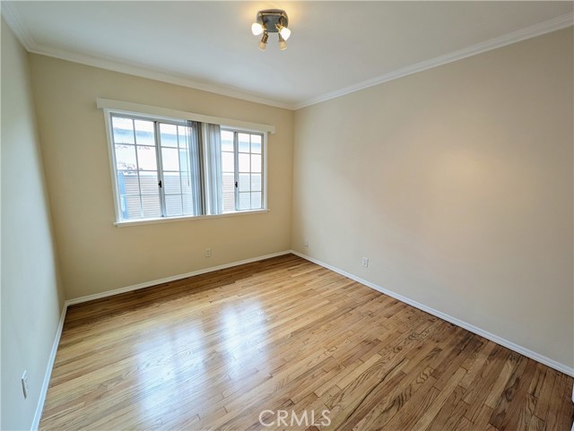 Detail Gallery Image 7 of 24 For 2746 Thurman Ave, Los Angeles,  CA 90016 - 3 Beds | 2 Baths