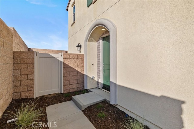 Detail Gallery Image 4 of 16 For 1447 Prairie Rose Ln, Upland,  CA 91786 - 3 Beds | 2/1 Baths