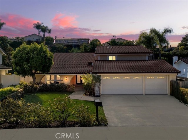 4040 Montaigne Way, Palos Verdes Peninsula, California 90274, 5 Bedrooms Bedrooms, ,3 BathroomsBathrooms,Residential,For Sale,Montaigne Way,SB25033472