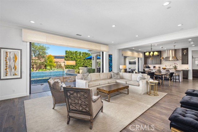 Detail Gallery Image 18 of 67 For 116 Knob Creek, Irvine,  CA 92602 - 5 Beds | 5/1 Baths