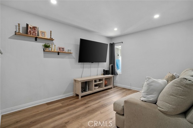 1650 S Campus Avenue, Ontario CA: https://media.crmls.org/medias/91fbb224-a036-4b2d-b973-61d57c9921d0.jpg