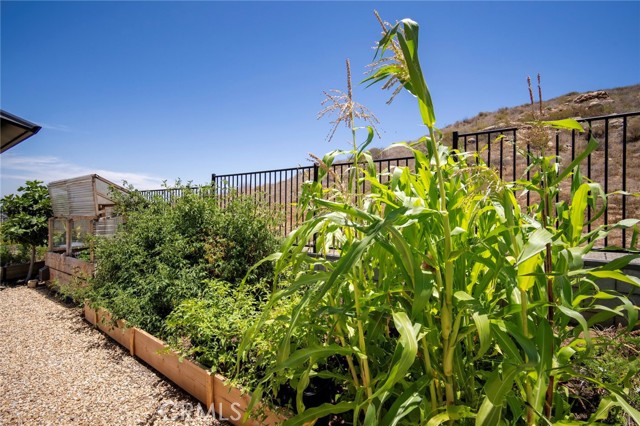 27834 Via Santa Catarina, Menifee CA: https://media.crmls.org/medias/91fccd3e-5c84-4043-8f7f-6d66a72412d1.jpg