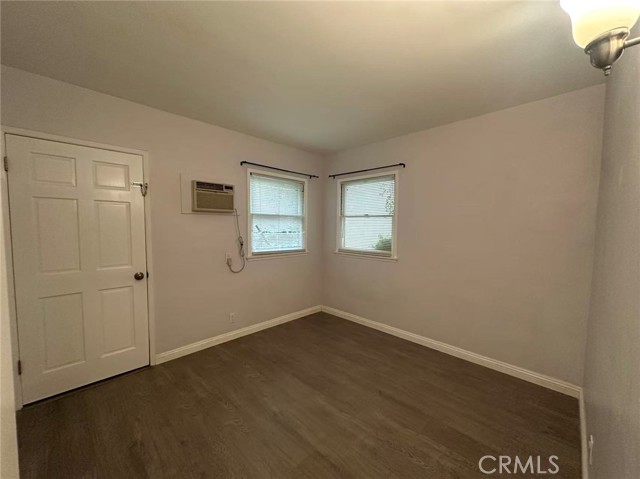 Detail Gallery Image 8 of 13 For 103 N Bonnie Ave, Pasadena,  CA 91106 - 2 Beds | 1 Baths