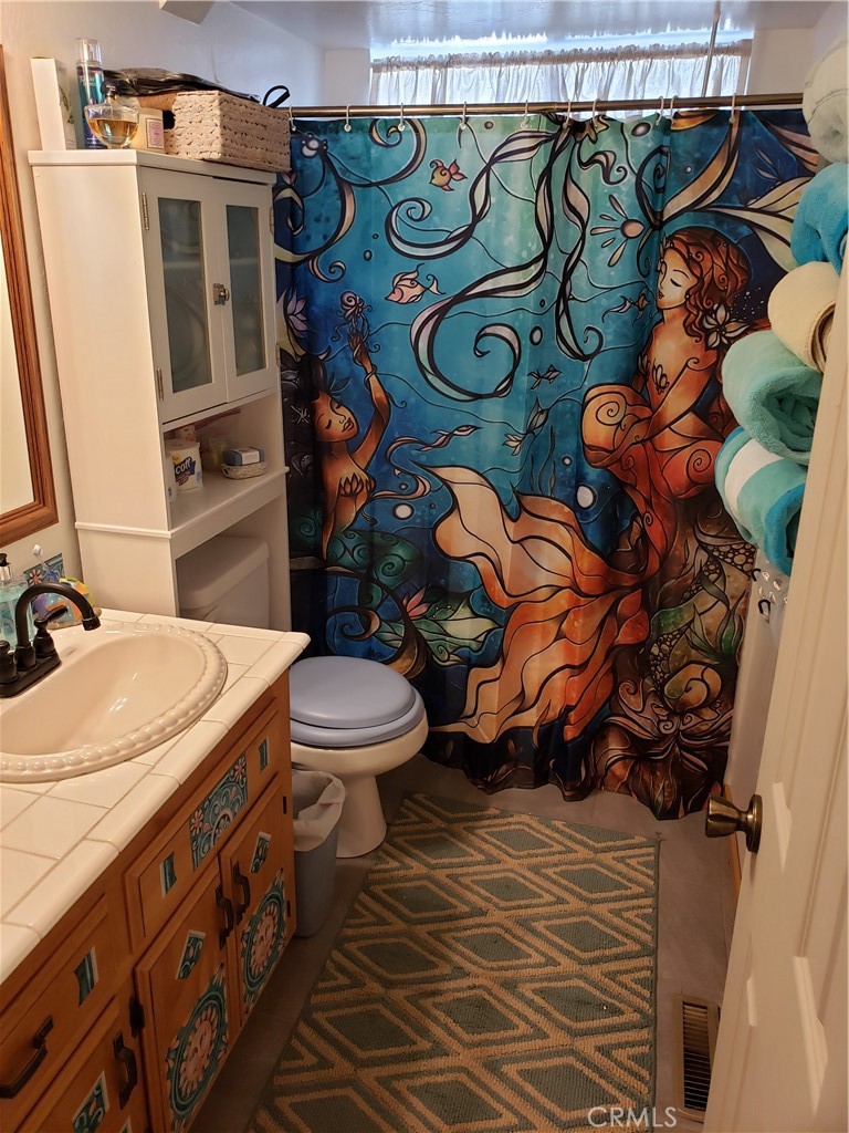 https://media.crmls.org/medias/91fd74d0-4fe2-478e-b647-012c8229ec63.jpg?preset=X-Large