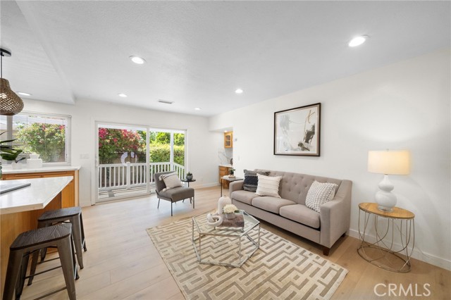 Detail Gallery Image 20 of 50 For 9092 La Linda Ave, Fountain Valley,  CA 92708 - 4 Beds | 2/1 Baths