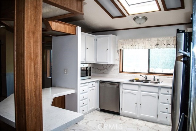 Detail Gallery Image 11 of 42 For 39737 Road 274 #10,  Bass Lake,  CA 93604 - 2 Beds | 2 Baths