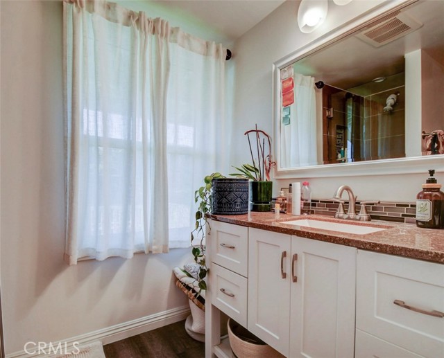 Detail Gallery Image 21 of 26 For 138 Walnut St, Costa Mesa,  CA 92627 - 2 Beds | 2 Baths