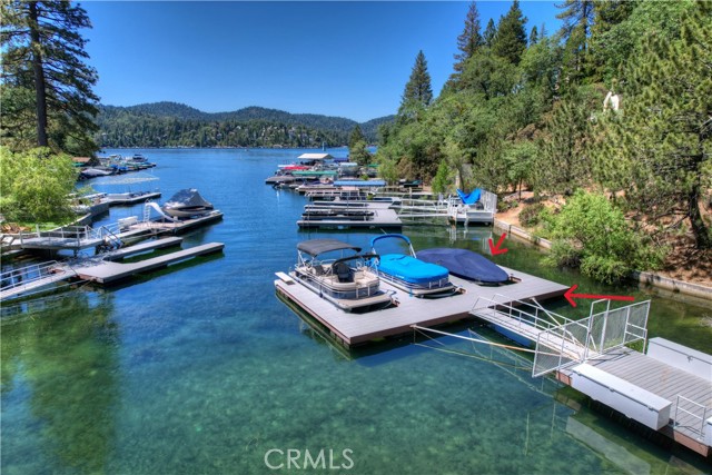 72 N Winter Harbor Cove #C, Lake Arrowhead, CA 92352