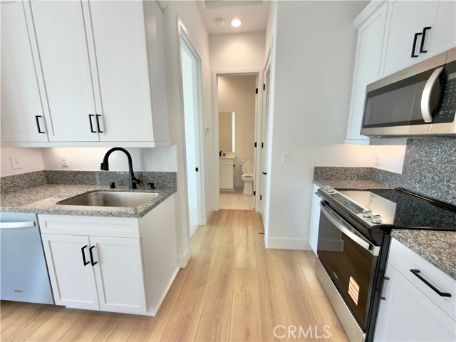 7051 Hurley Court, San Bernardino CA: https://media.crmls.org/medias/91ff154b-e11f-49ee-9f37-624459e04f36.jpg